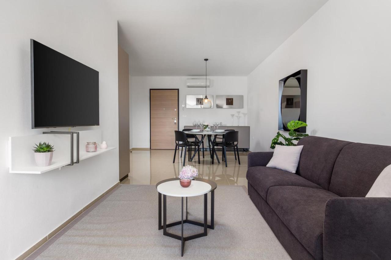 Apartment Val Pjescana Uvala Exteriör bild